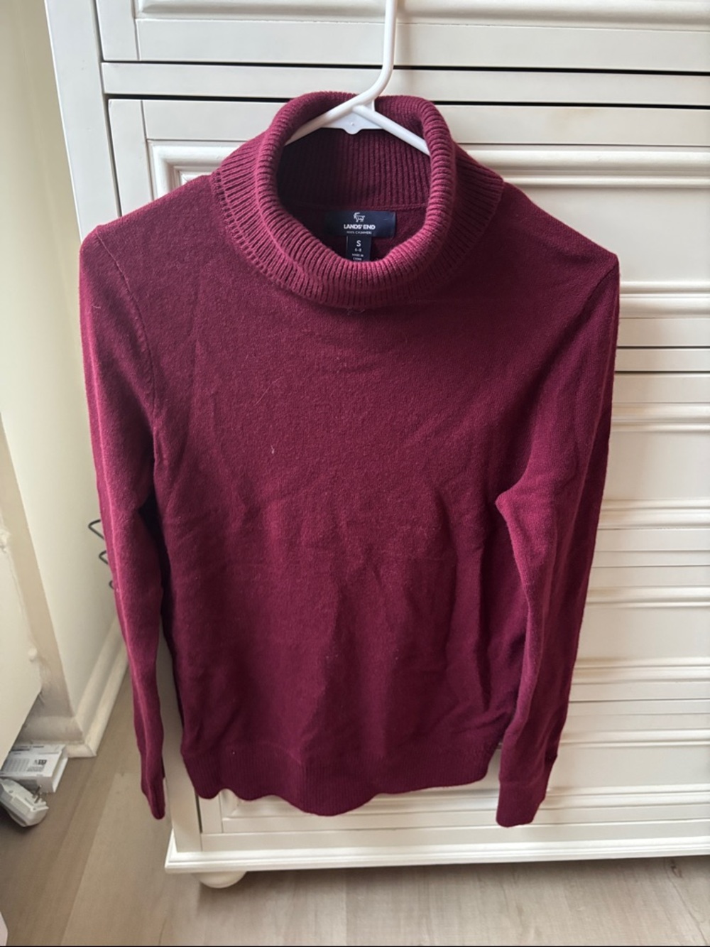 Lands' End women’s cashmere Burgundy Turtleneck Sweater